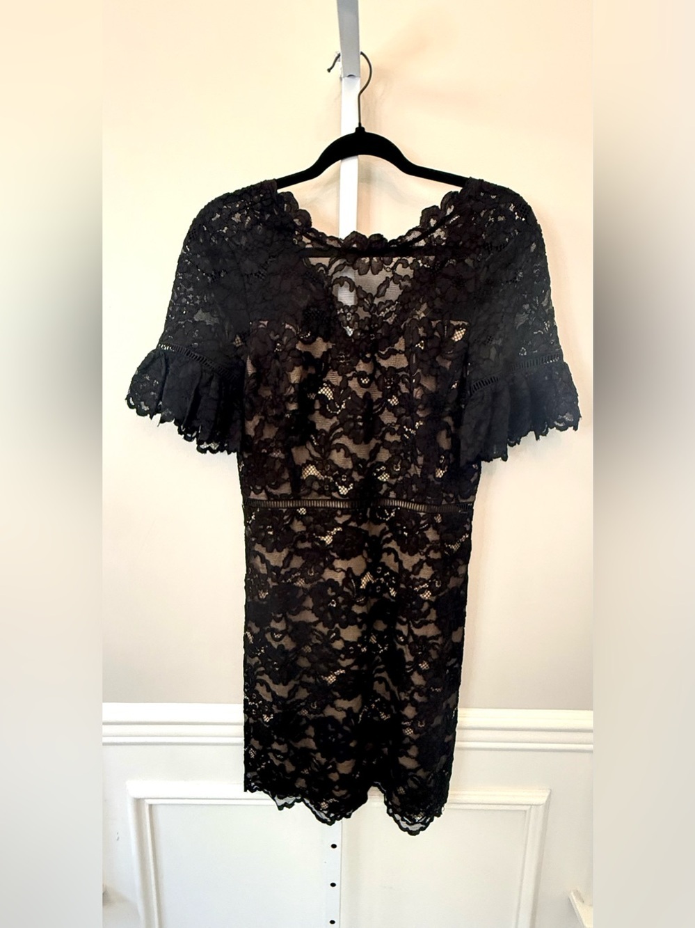 Rebecca Taylor Black Nude Lace Overlay Mini Dress Size 6 Cocktail - Picture 2 of 16
